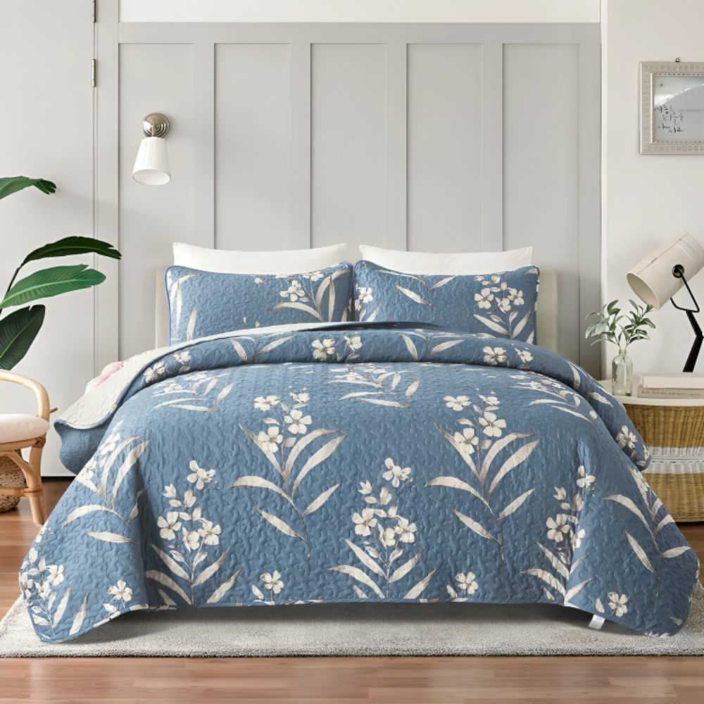 York Bedspread Coverlet Set with Pillowcases