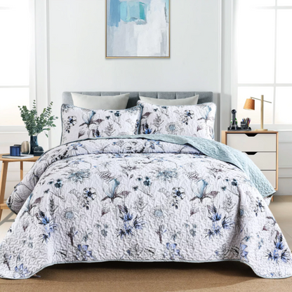 York Bedspread Coverlet Set with Pillowcases