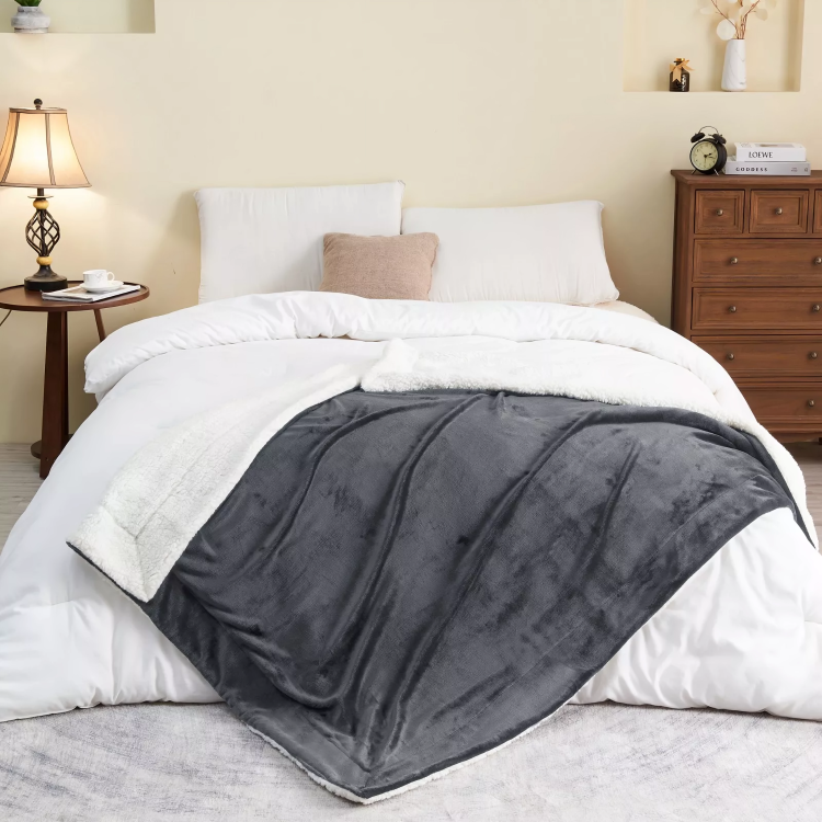 Deluxe Sherpa Flannel Fleece Blanket | Ultra Soft &amp; Warm